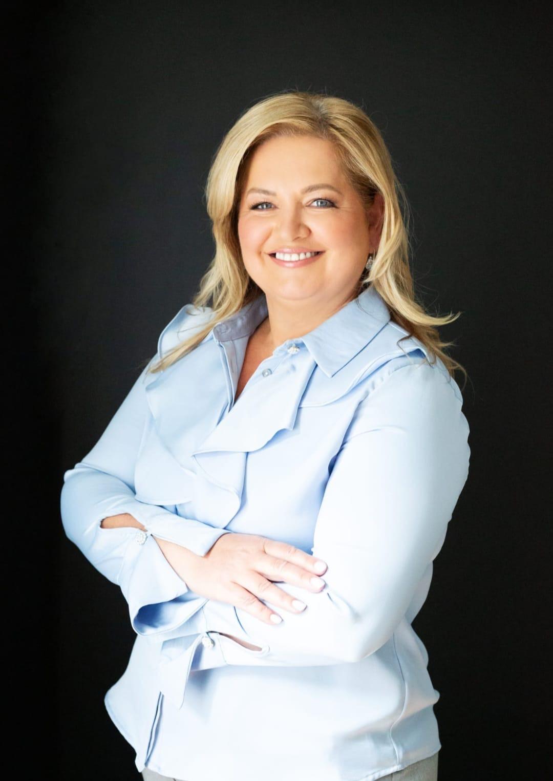 Daniela Szakacs, psychotherapist